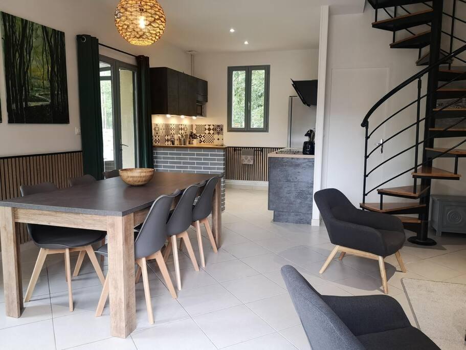 Des Pins-chambord-beauval Holiday home